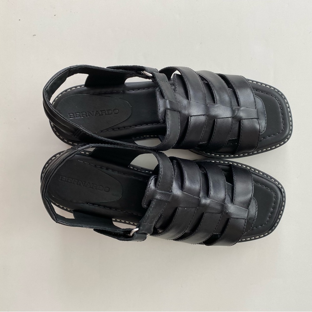 NWB Bernardo Sasha Strappy Sandal - Picture 9 of 16